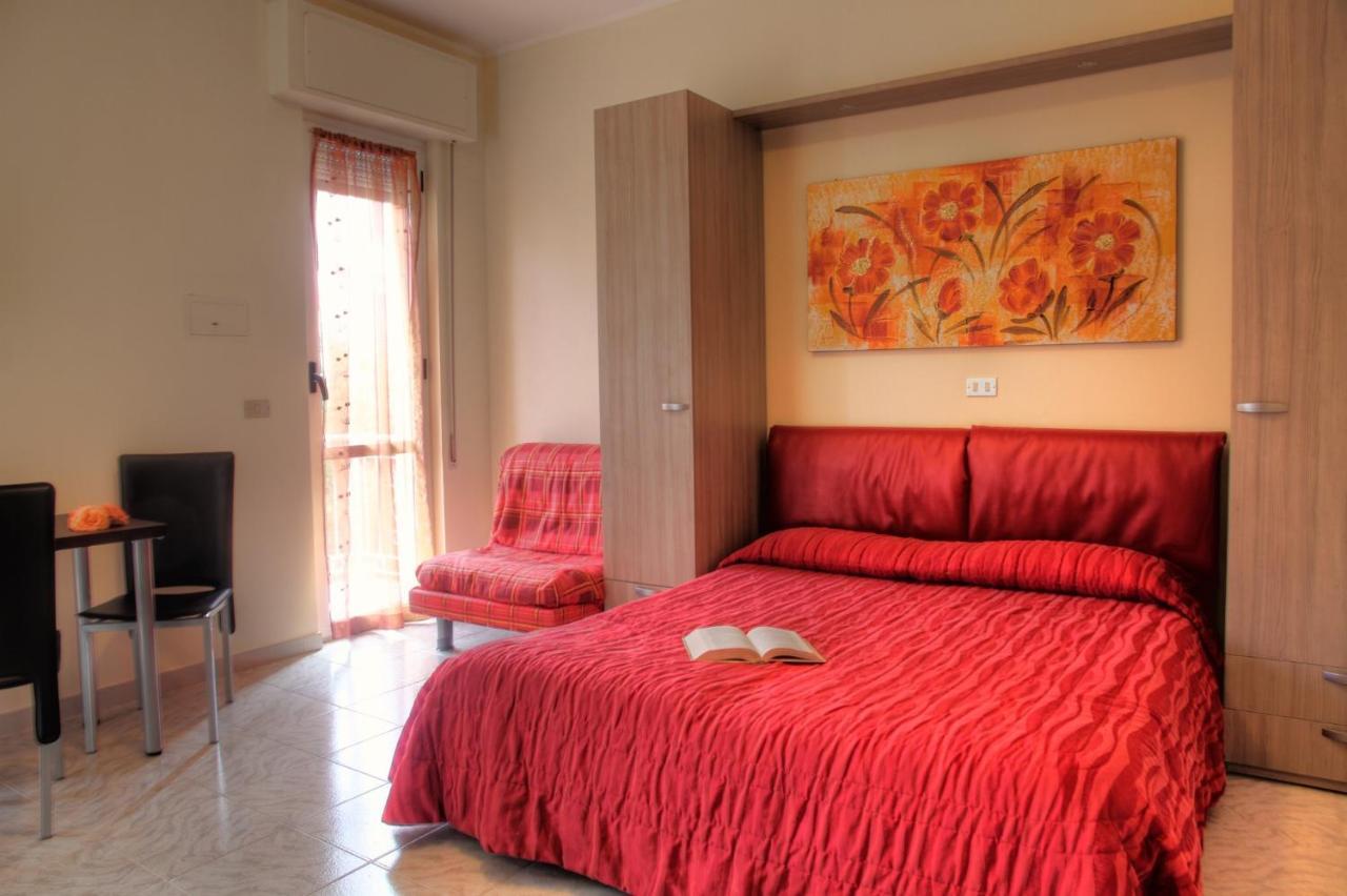 Residence Bellevue Apartments Pietra Ligure Exterior photo
